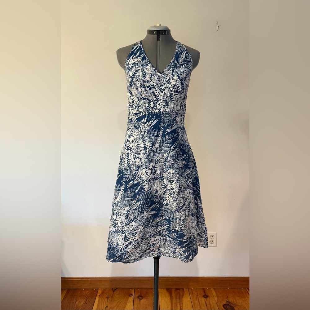 Ann Taylor Blue and White Sun Dress